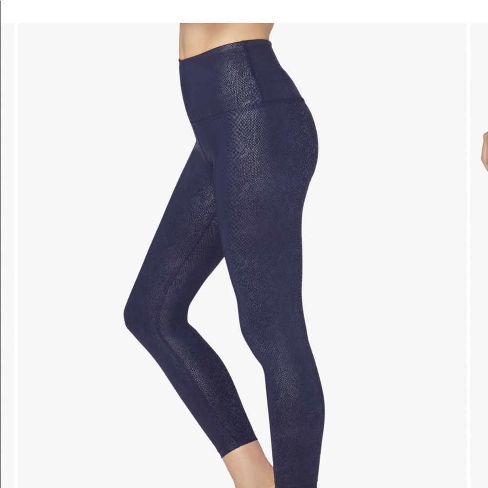 Beyond Yoga High Waisted Midi 7/8 Legging
